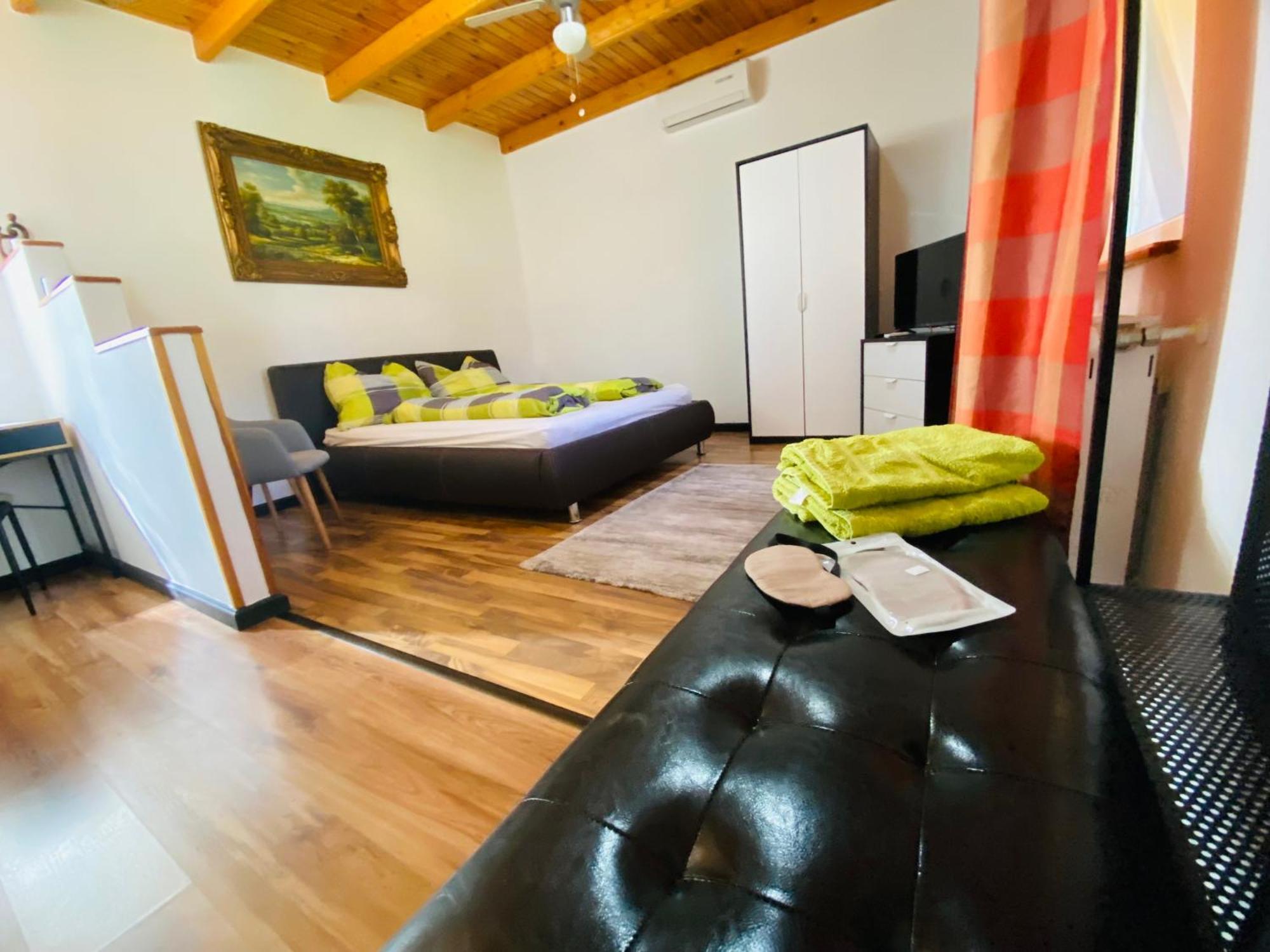 Borostyan Apartmanhaz Морахалом Экстерьер фото